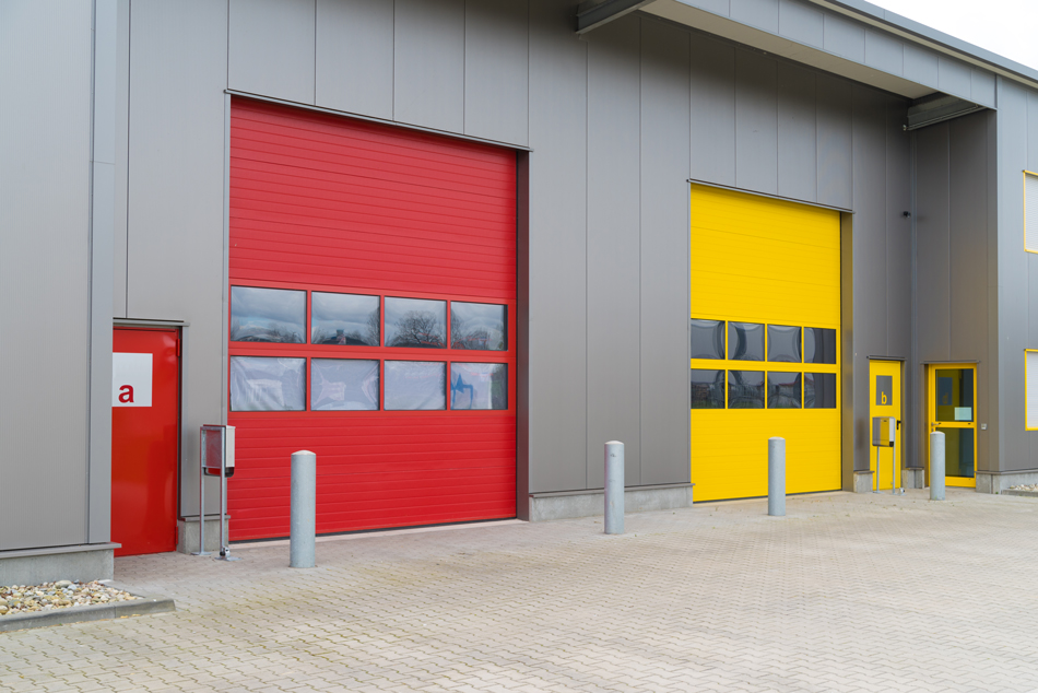 Garage-doors-1021034746 Commercial garage with yellow and red doors